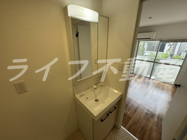 ハイムデダチの独立洗面台|独立洗面台あり、毎朝おしゃれに忙しい女性の方におすすめです