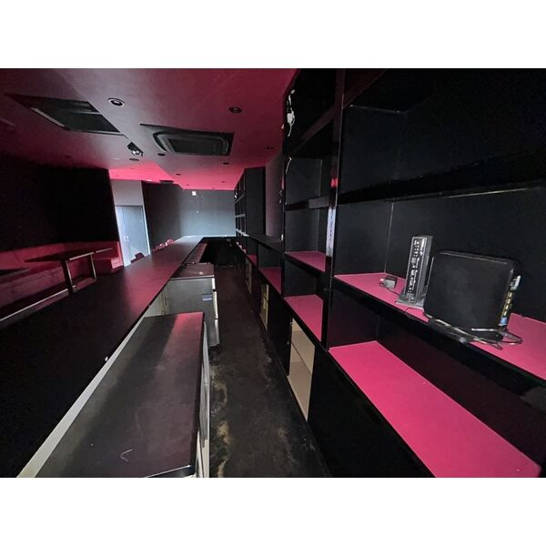 元屋敷貸店舗の内装