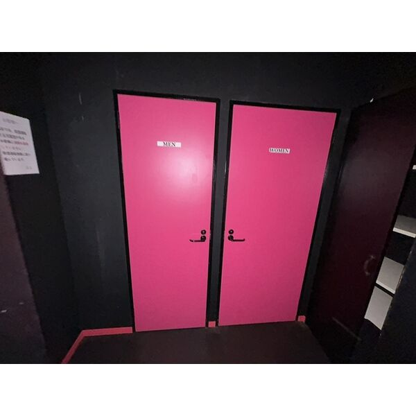 元屋敷貸店舗の内装