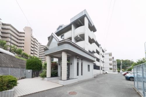 福岡市城南区神松寺３丁目の賃貸マンションの外観|外観写真
