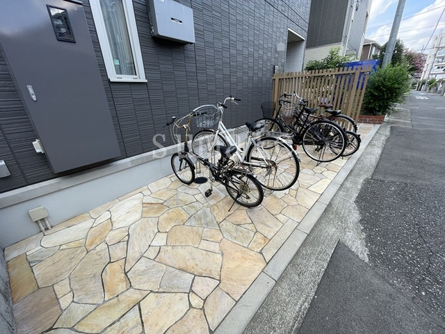 エギスハイムのその他共用部分|自転車置き場あります♪