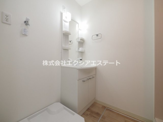 フジパレス遠里小野サウスの独立洗面台