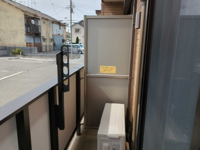 JIN輝A棟のバルコニー