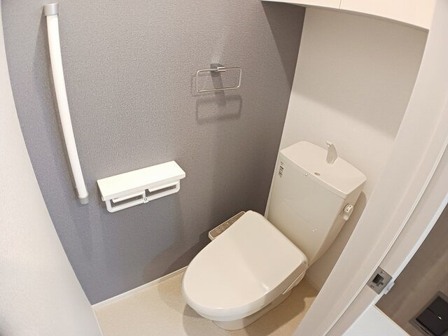 グラン・アルベロ　Ｂのトイレ|落ち着いた色調のトイレです