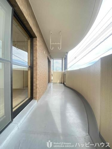 福岡市南区弥永２丁目の賃貸マンションのバルコニー|物件の画像10