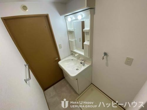 福岡市南区弥永２丁目の賃貸マンションの洗面所|物件の画像9