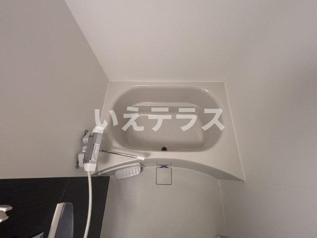 セレニテ神戸元町クレアの浴室|きれいなお風呂です