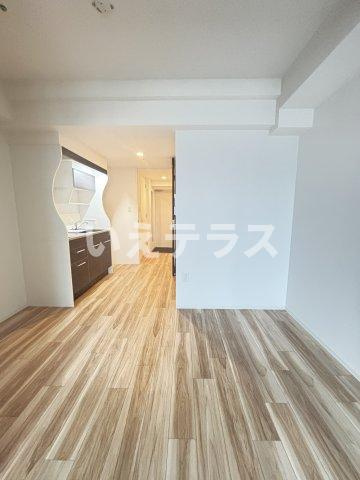 セレニテ神戸元町クレアの居間・リビング|おしゃれなリビングです