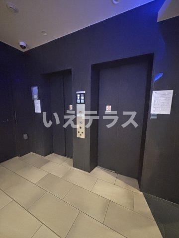 セレニテ神戸元町クレアのロビー|毎日通るロビーはこのようになっています