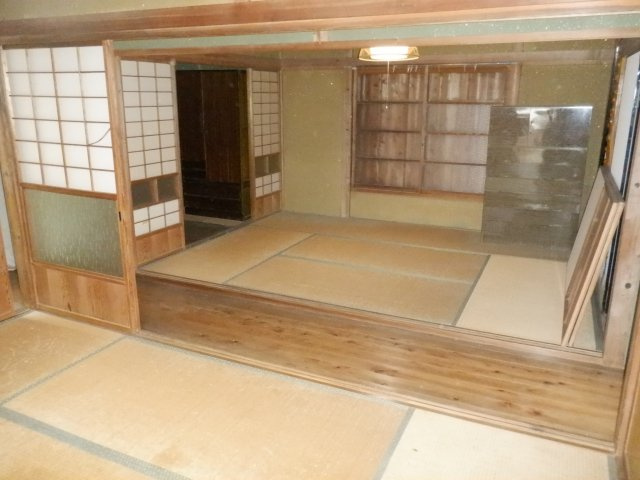 那古中古平屋の和室