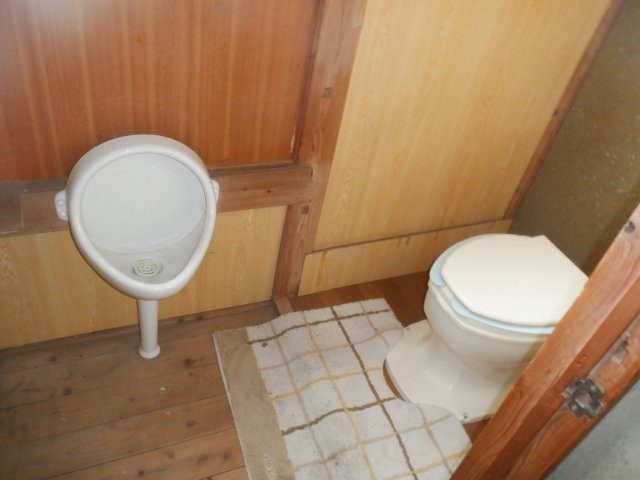 那古中古平屋のトイレ