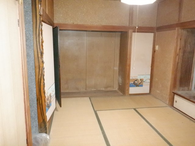 那古中古平屋の和室