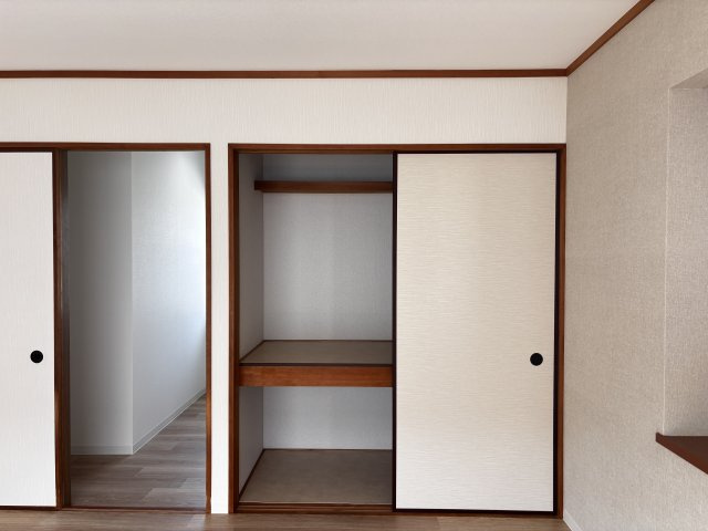 神戸市須磨区東白川台4丁目戸建の収納