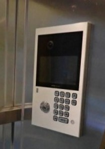 文京区本郷１丁目の賃貸マンションのセキュリティ