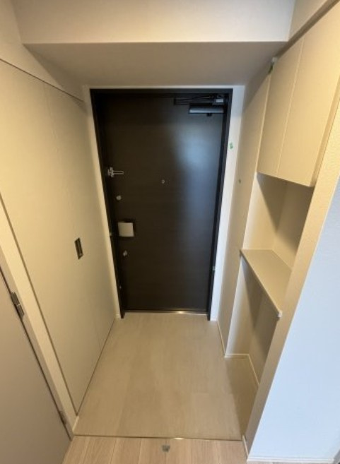 文京区本郷３丁目の賃貸マンションの玄関