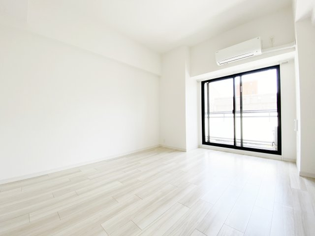 S-RESIDENCE東別院の居間・リビング