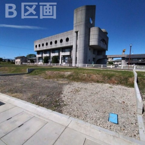 ５３６５５　羽島市竹鼻町蜂尻分譲地の外観