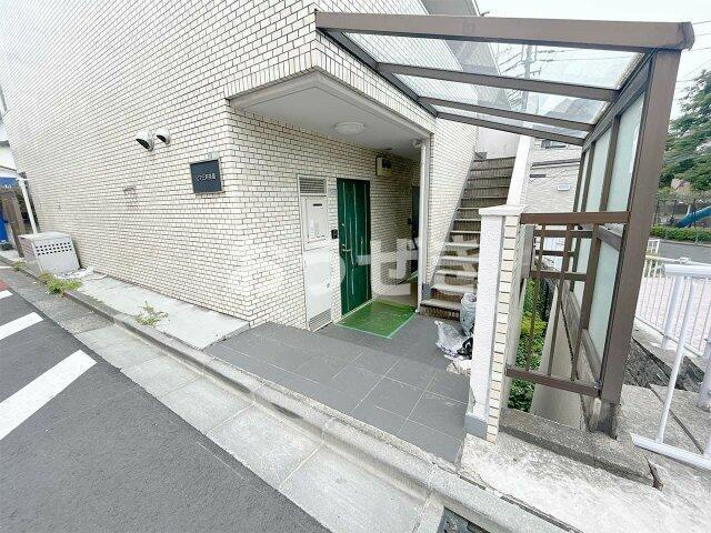 ピア三軒茶屋のエントランス