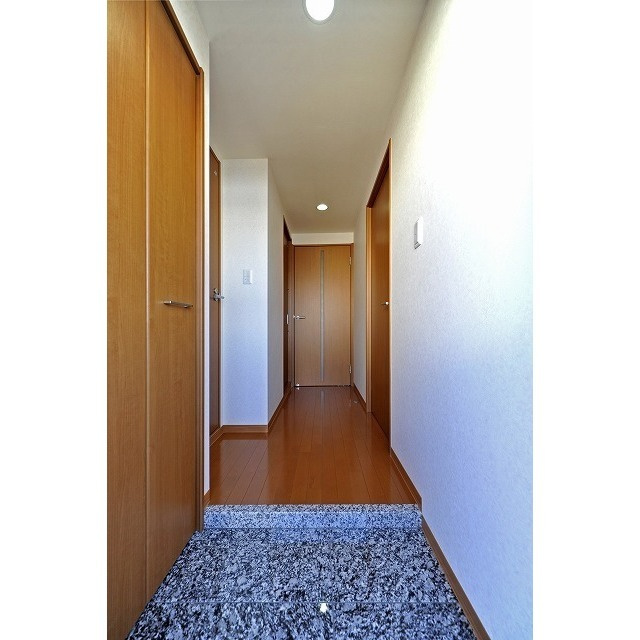 フラシーズ パティオの玄関