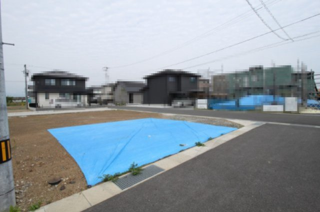 香南市野市町西野　建築条件付き　売土地　E-1区画（全37区画）の外観|E-1号地　土地面積　231.40㎡　（約70.00坪）