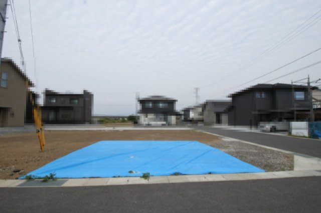 香南市野市町西野　建築条件付き　売土地　E-1区画（全37区画）の外観|E-1号地　土地面積　231.40㎡　（約70.00坪）