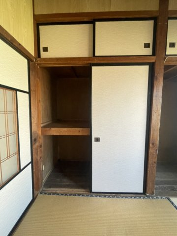 氷川町鹿野戸建ての収納