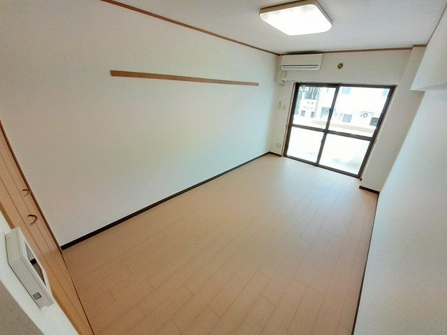 【居間・リビング】エレガンスゆい 