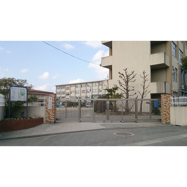 福岡市東区水谷１丁目のハイツのその他