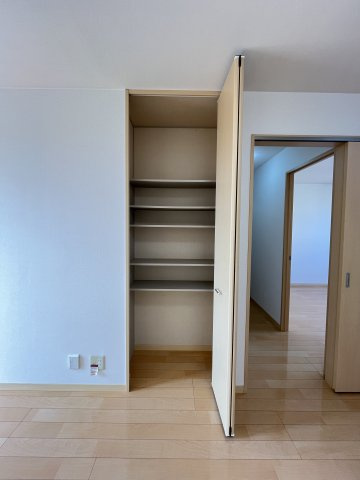 シャーメゾン大山B棟の収納