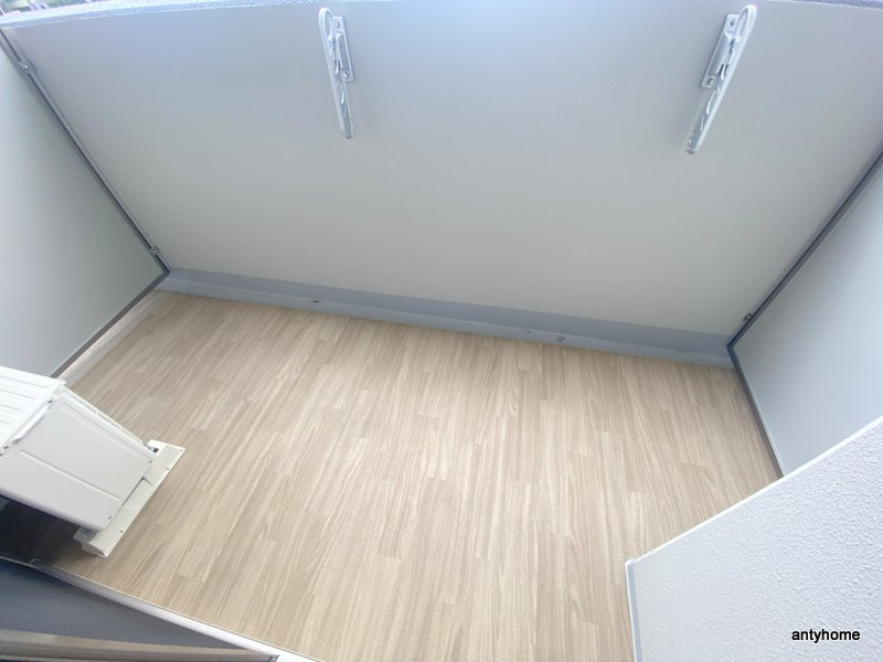 エスリード長居公園PARK AVENUE　仲介手数料無料のバルコニー