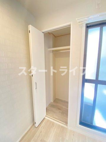 大阪市東淀川区下新庄２丁目の賃貸マンションの収納