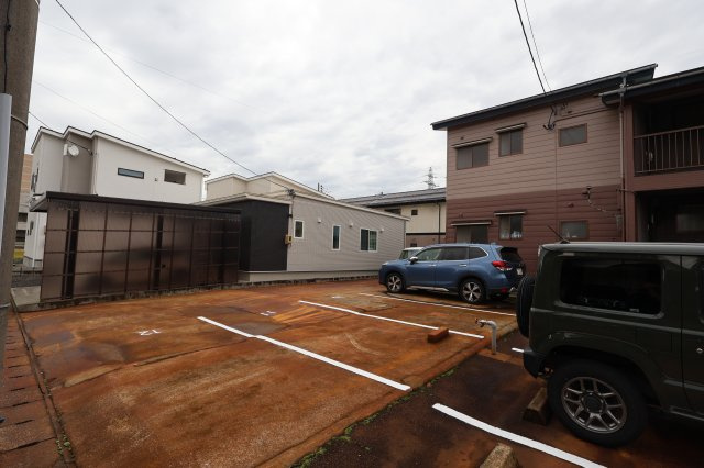 見附市昭和町２丁目のアパート
