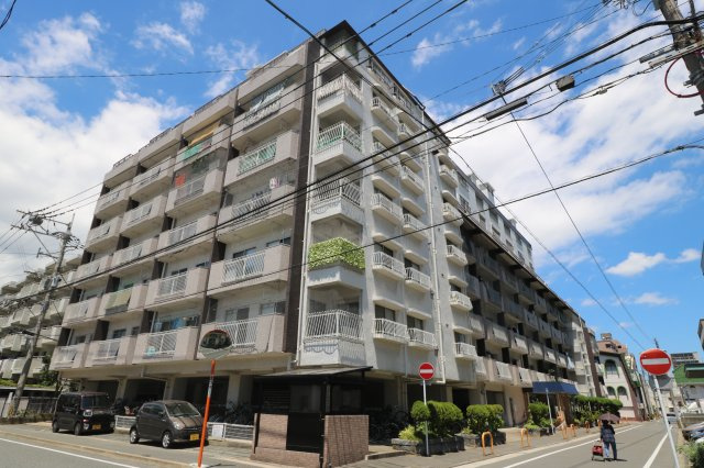 南博多パールシャトーの外観|外観もきれいです