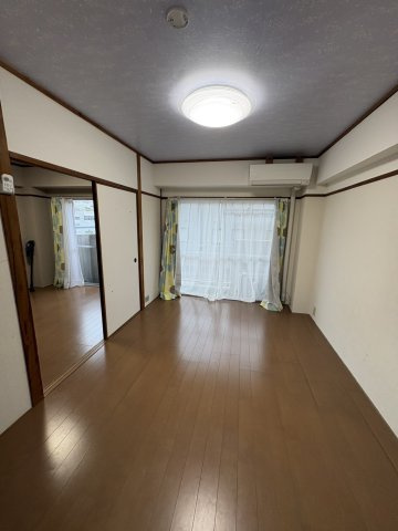 南博多パールシャトーの洋室|きれいな洋室です