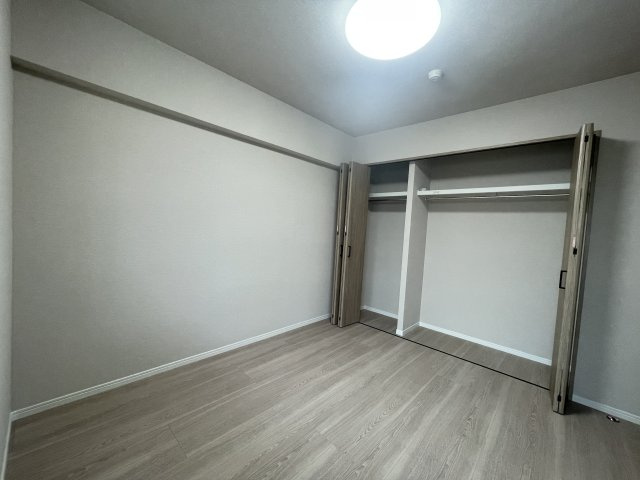 ロワールティアラ室見の収納|
居室の収納が大きくて使いやすそうです！
季節家電や、お洋服が多い方も安心です♪