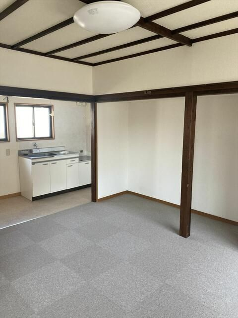 光南アパートの内装
