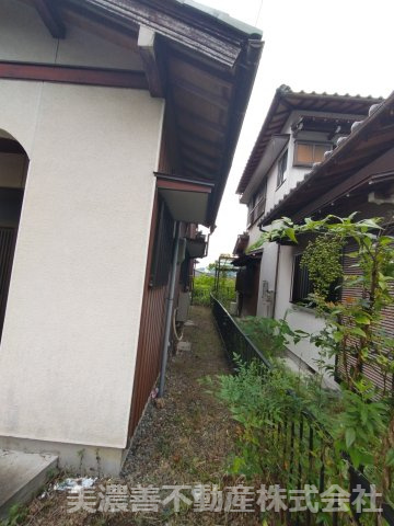 ６７３４１　岐阜市粟野中古戸建の外観