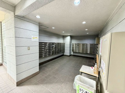 【設備】 | かもめ第１コーポ１２号棟 | 南面バルコニーですので、洗濯物が良く乾きますね！開放感のあるバルコニーです♪お洗濯も楽々快適に干せますよ♪