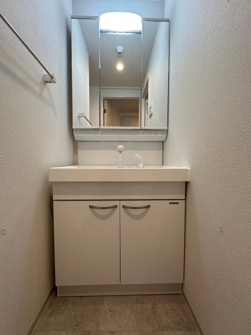 Storia茨木新庄の洗面所