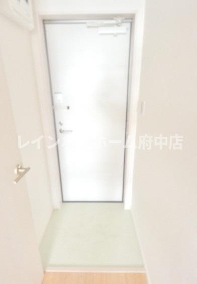リラート八王子の玄関