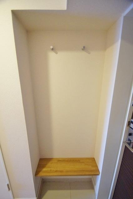 福岡市博多区千代２丁目のアパートの玄関|物件の画像18