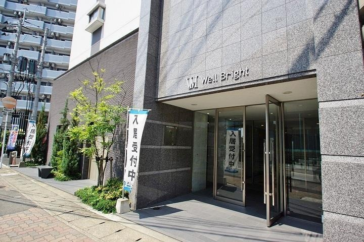 福岡市博多区千代２丁目のアパートのエントランス|エントランス写真