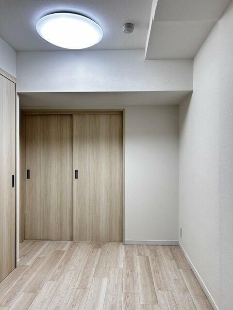 ライオンズマンション大山金井町の寝室|広くて明るい寝室
