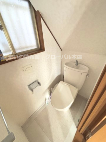 横浜市神奈川区羽沢南1丁目建物付土地のトイレ|ゆったりとした空間のトイレです