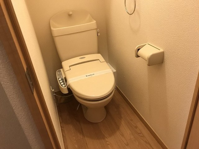 レオパレスフロントコートのその他|温水洗浄便座設置