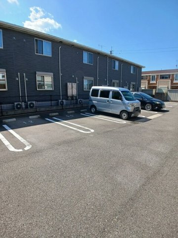 ｍａｉｓｏｎ　ｓａｔｓｕｋｉの駐車場