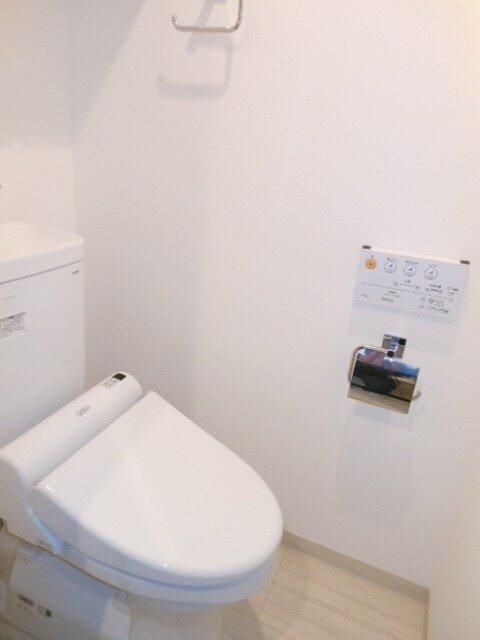 ガーラ・グランディ池袋Ⅱのトイレ|コンパクトで使いやすいトイレです