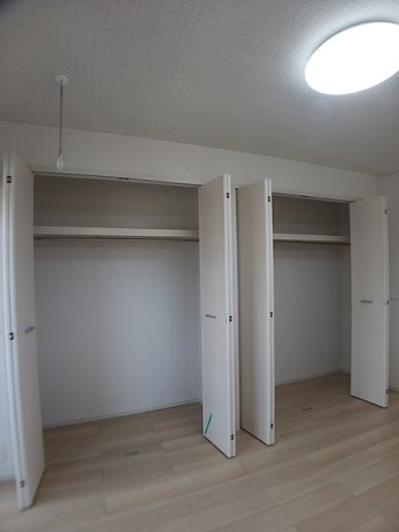 ヒカルサ新潟関屋の収納