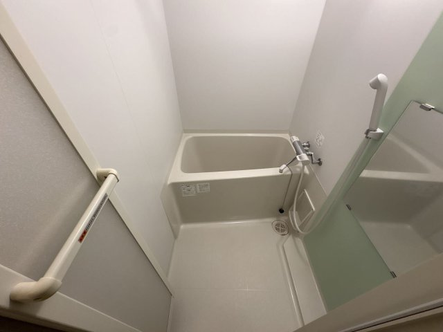 レオネクストヴィオラの浴室