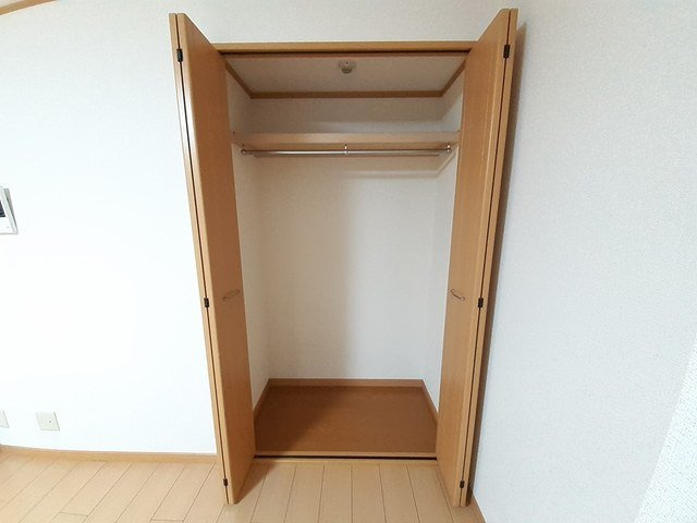 ルミエール名東の収納